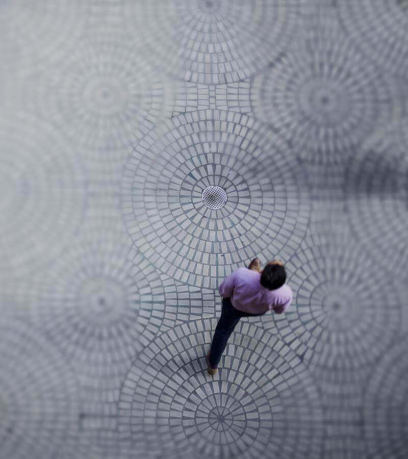 financial-advisor-50